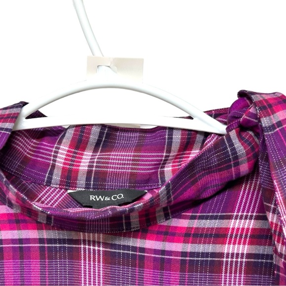 275 - RW & CO Blouse - 100% Viscose - Ties & Buttons - Picture 12 of 16